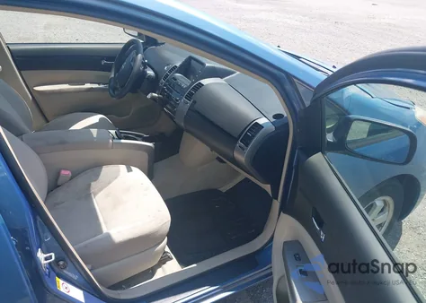 2004 Toyota Prius z USA, uszkodzony, nr VIN JTDKB20U640088558